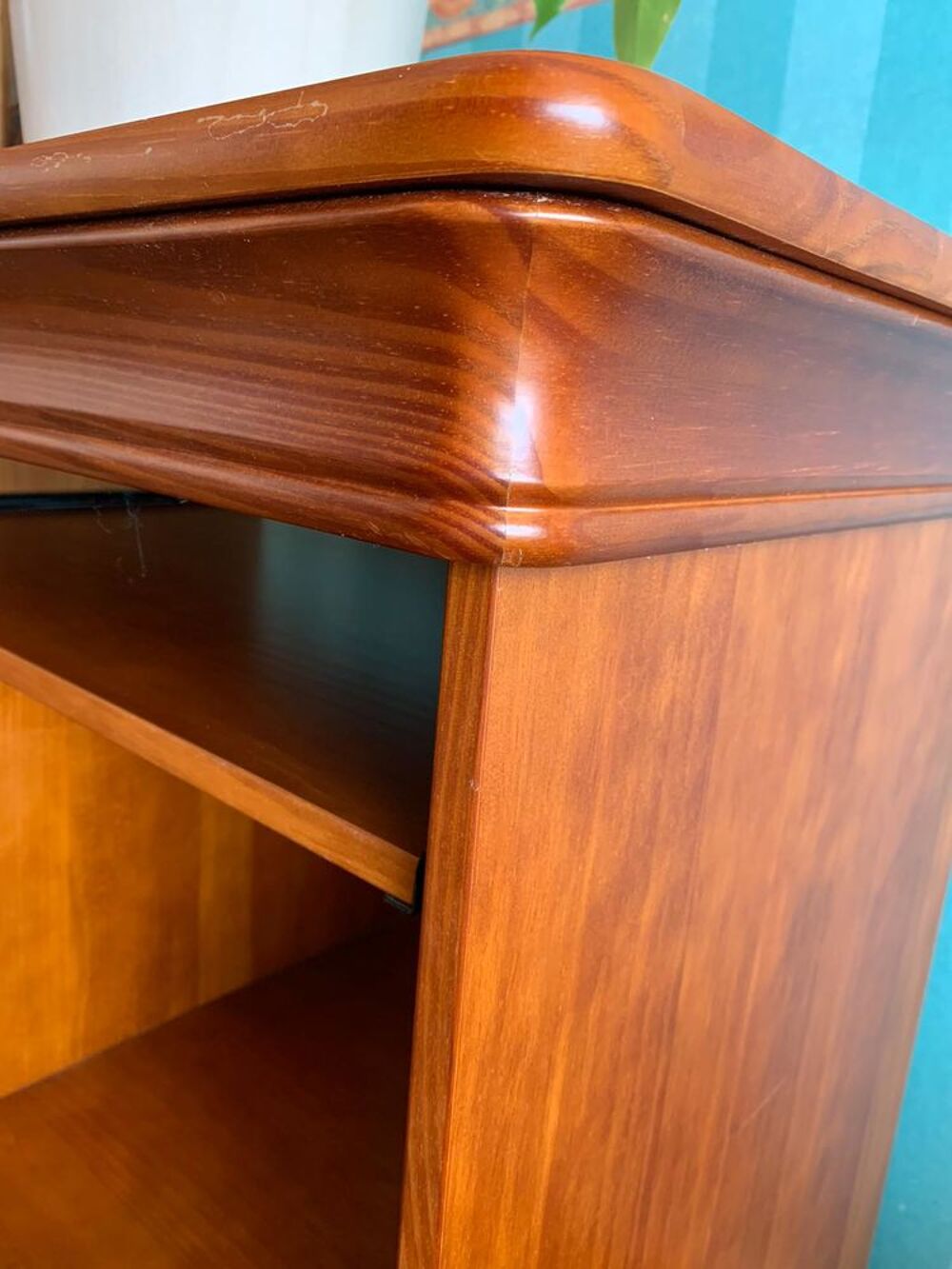 Meuble en bois merisier &agrave; TV ou musique style Louis Philippe Meubles