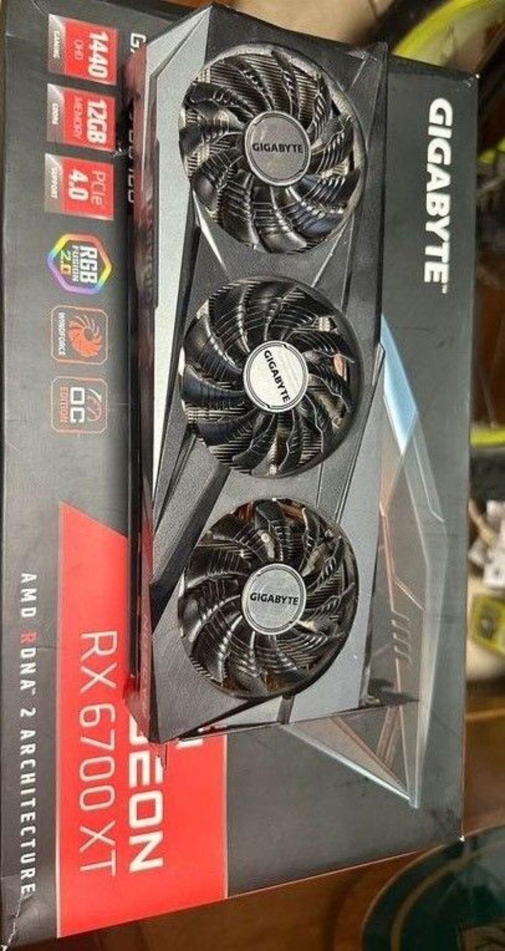 Carte Graphique Gigabyte Edition OC RX 6700 XT 12Go tbe Matériel informatique