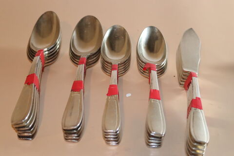 Lot de couverts argent
120 Li�vin (62)