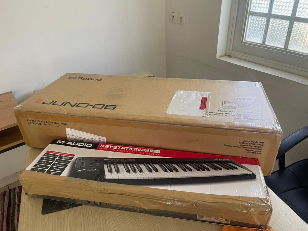 Synth&eacute;tiseur ROLAND JUNO D6 + KEYSTATION49 Audio et hifi