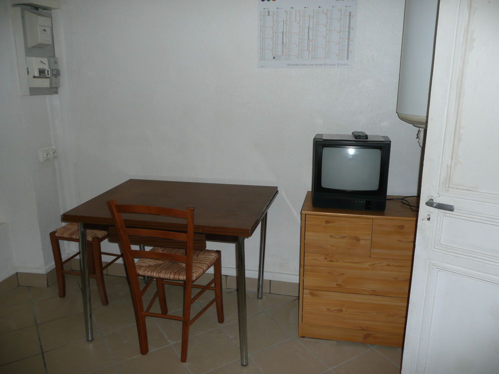 Location Appartement Appartement  meublé T1 de 29m, calme  belle vue  privas Privas