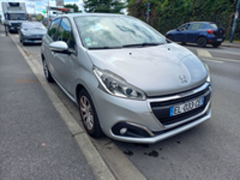 208 1.6 BlueHDi 100ch S&S BVM5 Active Business 2017 occasion 91000 &Eacute;vry