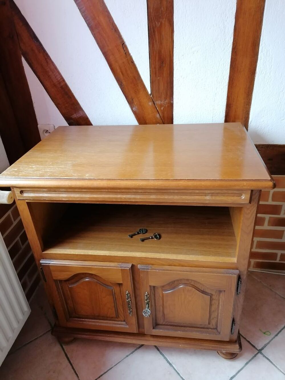 Meuble t&eacute;l&eacute; Meubles
