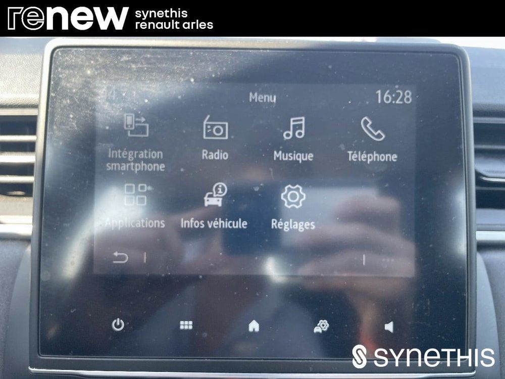 Captur E-Tech full hybrid 145 Equilibre 2023 occasion 13200 Arles