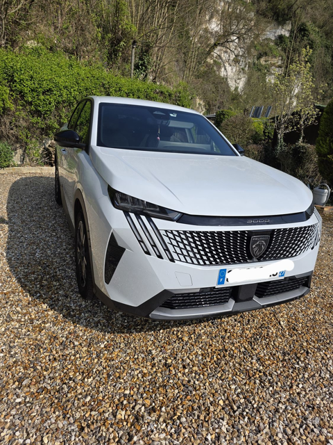 Peugeot 3008 Hybrid 136 e-DCS6 Allure 2024 occasion Louviers 27400