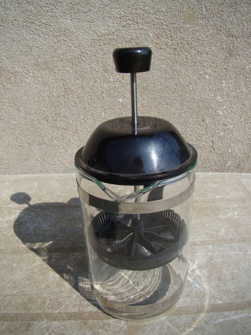 Cafeti&egrave;re &agrave; piston 6 tasses vintage (Neuve)
Electroménager