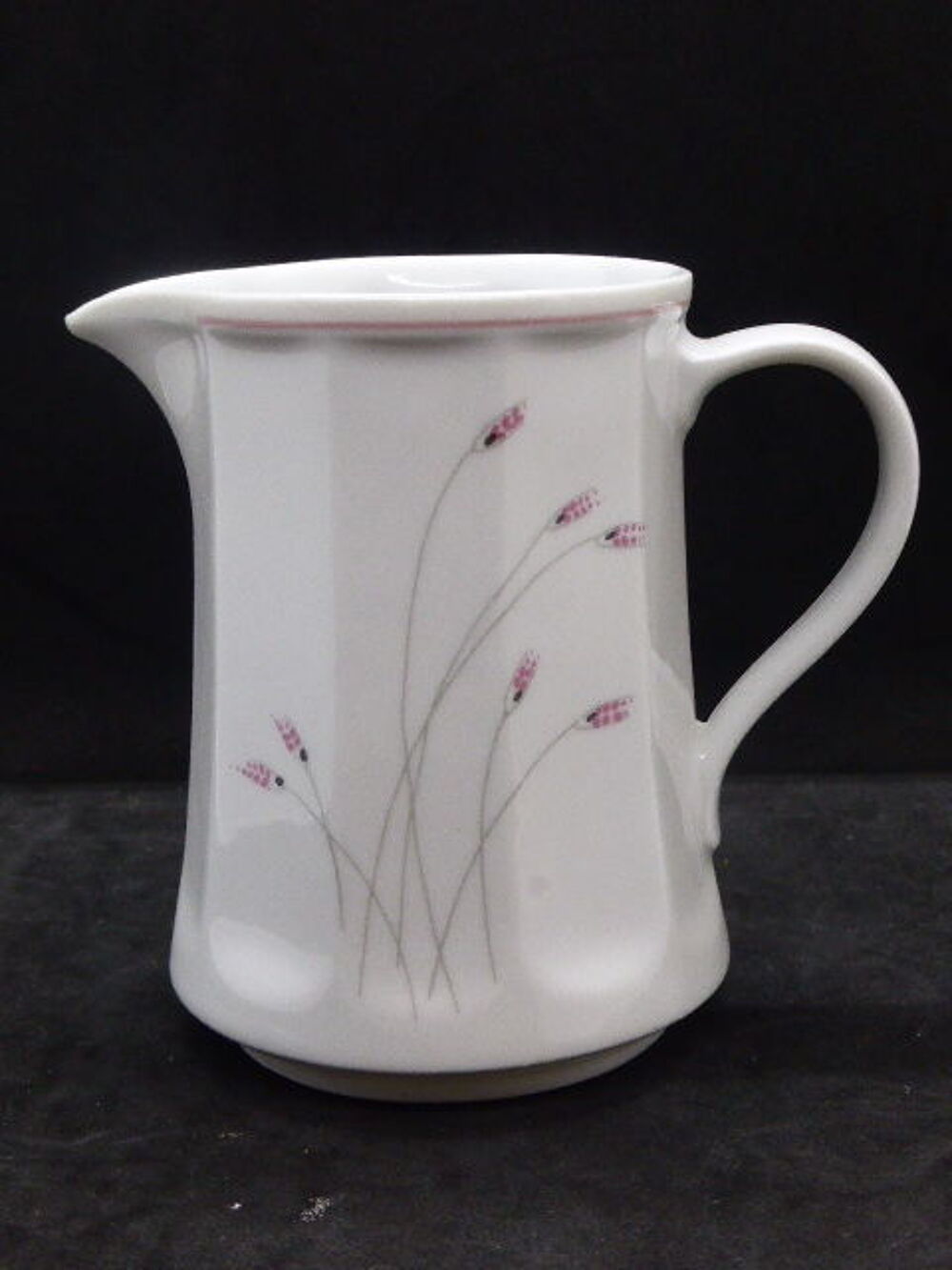 Petit pot &agrave; lait motif bl&eacute; Kahla GDR Cuisine