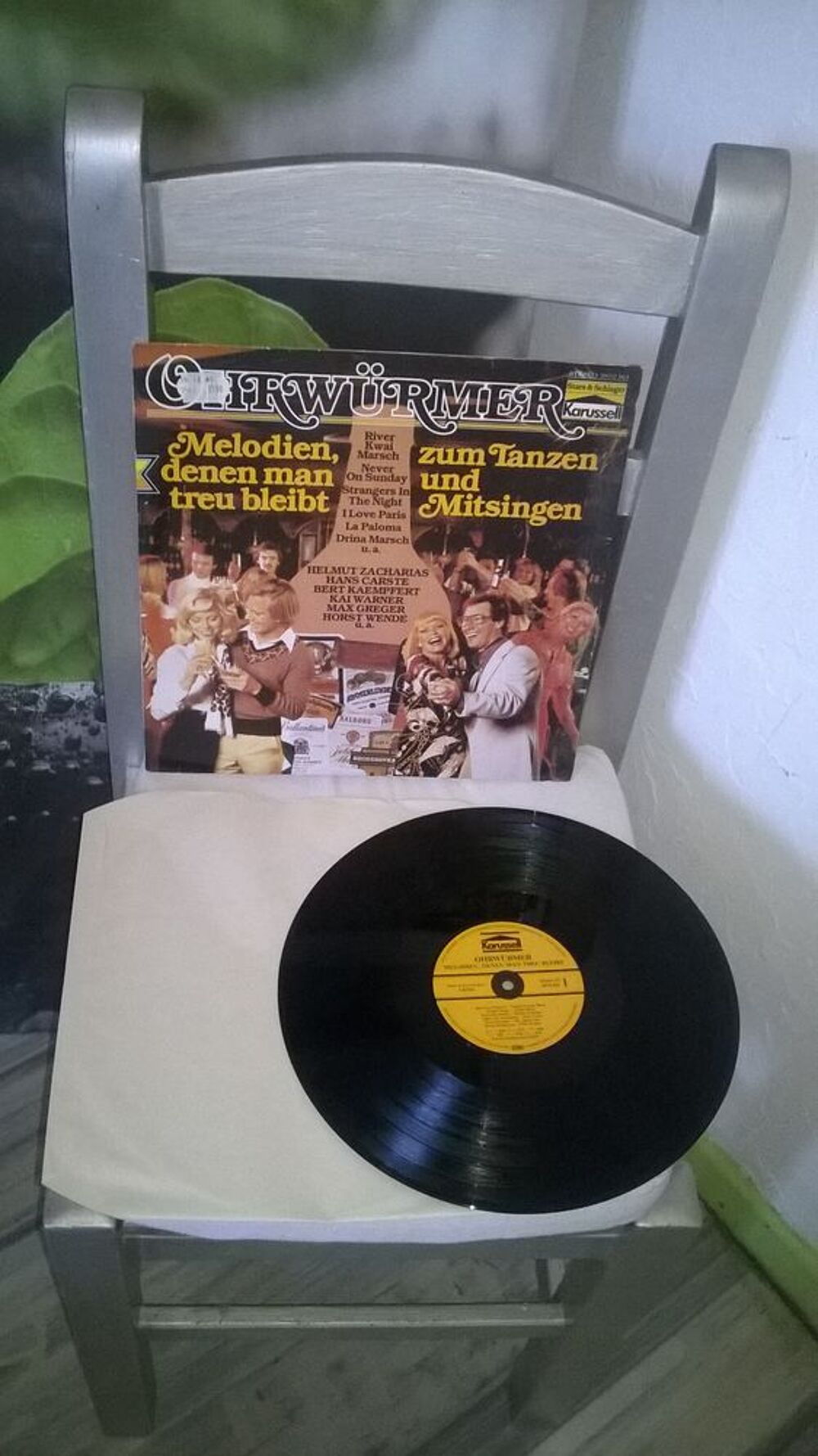 Vinyle Ohrw&uuml;rmer
Melodien, Denen Man Treu Bleibt
Excellent CD et vinyles