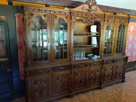 Vaisselier  table chaise 8 1500 Saint-Étienne-sur-Reyssouze (01)