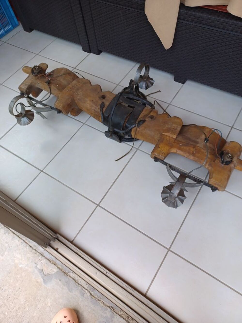Joux de b?uf bois 50 euros decoration Meubles
