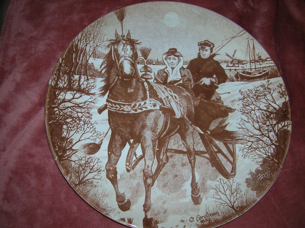 2 assiettes d&eacute;coratives 33,5 cm Décoration