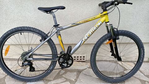 VTT D�cathlon Rockrider Taille S 100 Le Cr�s (34)