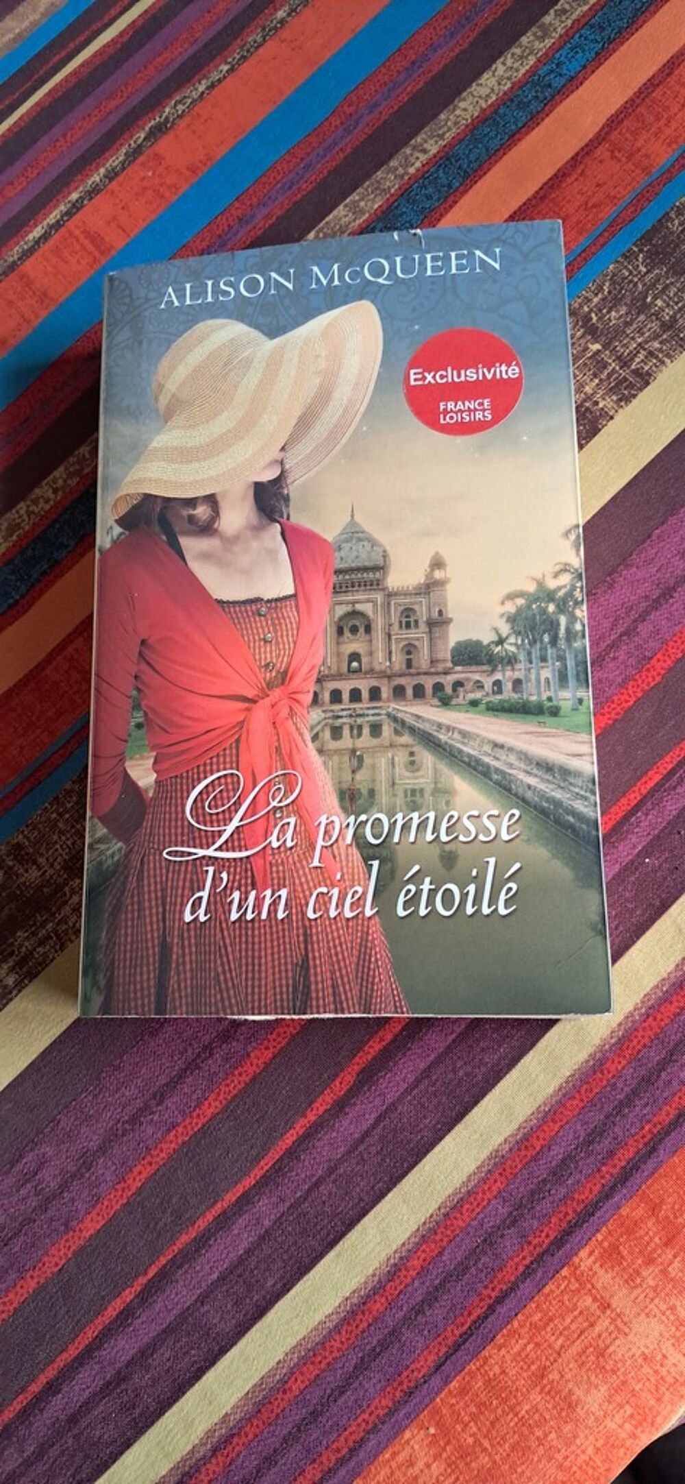 Livre "La promesse d'un ciel &eacute;toil&eacute;" - Alison McQueen Livres et BD