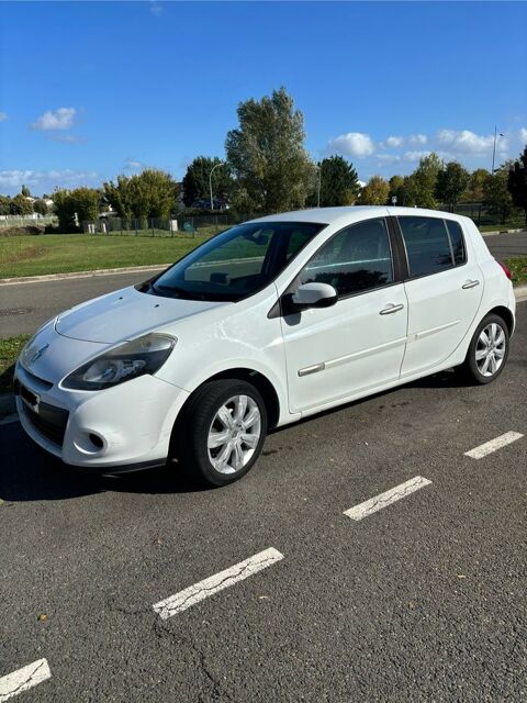 Renault clio iii dCi 85 eco2 20th