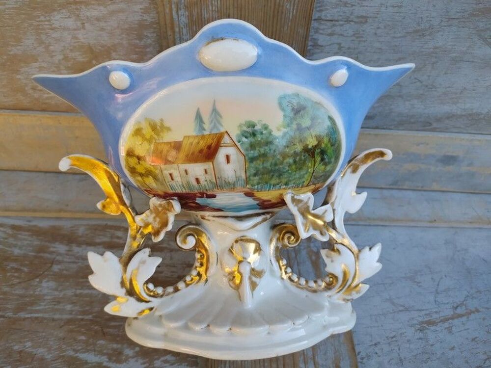 Grand Vase de Mari&eacute;e Porcelaine de Paris D&eacute;cor Peint XIXe 
