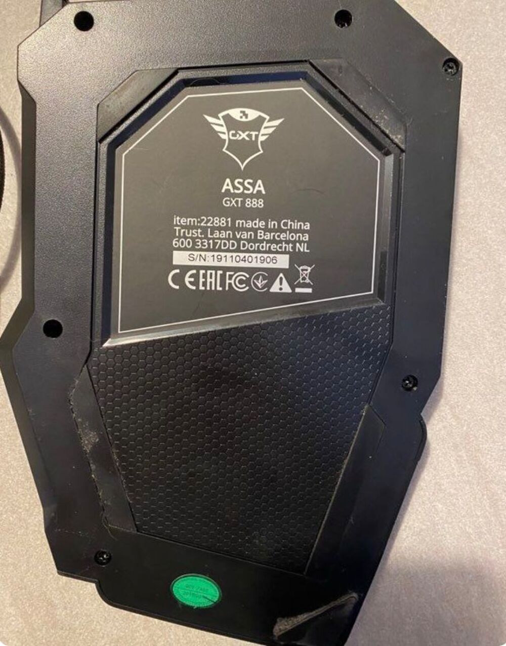 Trust gaming GXT 888 Assa Led lumineux Anti ghosting macros Matériel informatique