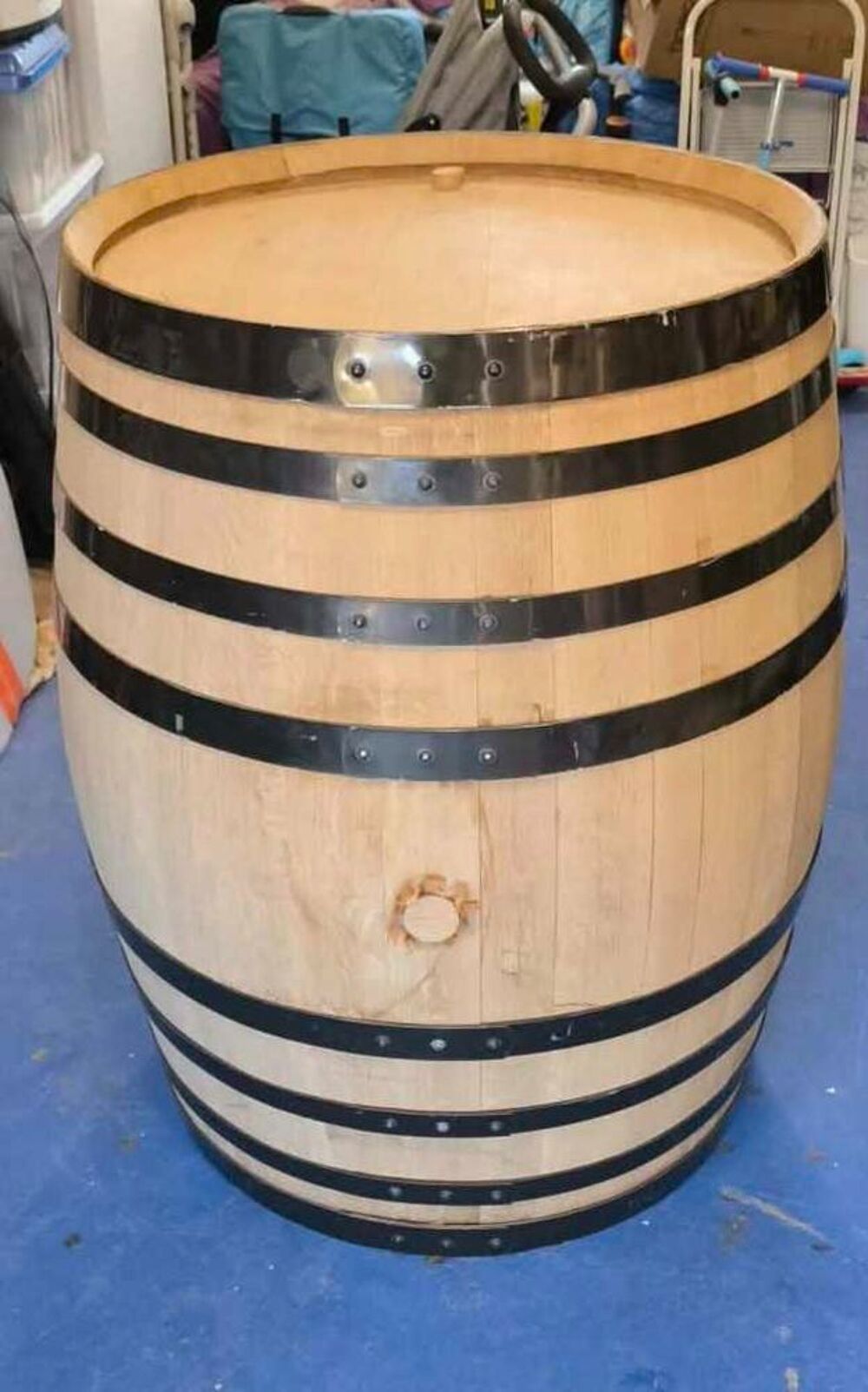 tonneau 400 litres enti&egrave;rement poncer Meubles