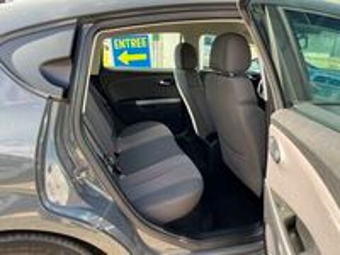 Leon 1.6 TDI 105 FAP CR Style COPA Ecomotive 2011 occasion 42700 Firminy