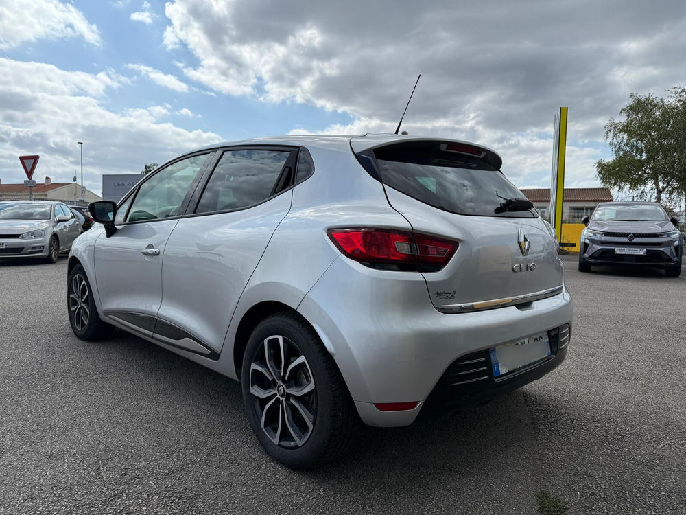 Clio IV Clio Estate TCe 90 E6C Limited 2018 occasion 85540 Moutiers-les-Mauxfaits