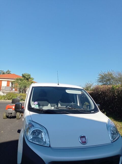 Fiat Fiorino FIORINO TOLE 1.4 8V PACK 2017 occasion Saint-Palais 33820