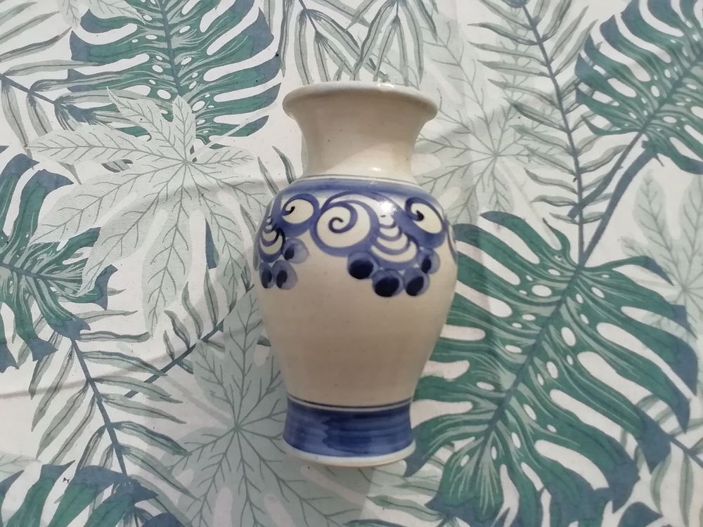 Vase c&eacute;ramique sculptrice VIVIANE VAN KESSEL sign&eacute; 