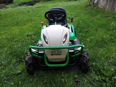 Dbrousailleuse tsia Attila AK95 10500 Saint-Gervais-d'Auvergne (63)