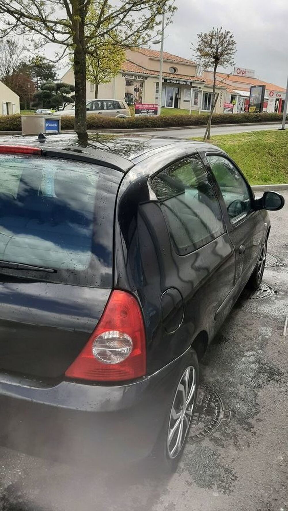 Clio II Clio 1.2 60 eco2 Authentique 2009 occasion 17100 Saintes