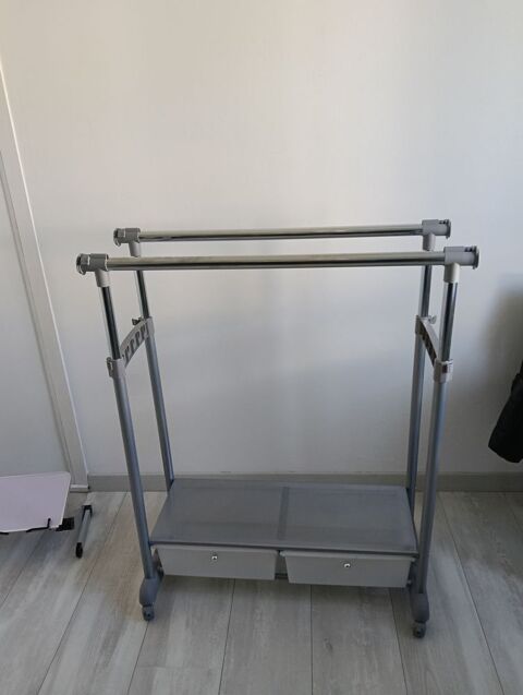 DEUX PORTES V�TEMENTS  20 Saint-Ciers-sur-Gironde (33)