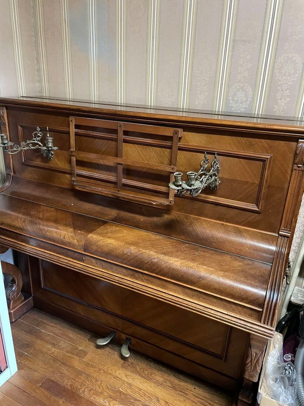 Piano droit ann&eacute;es 1920 Instruments de musique