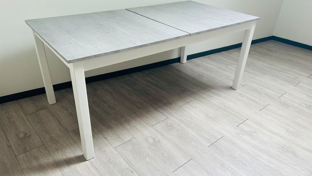 table &agrave; manger Meubles