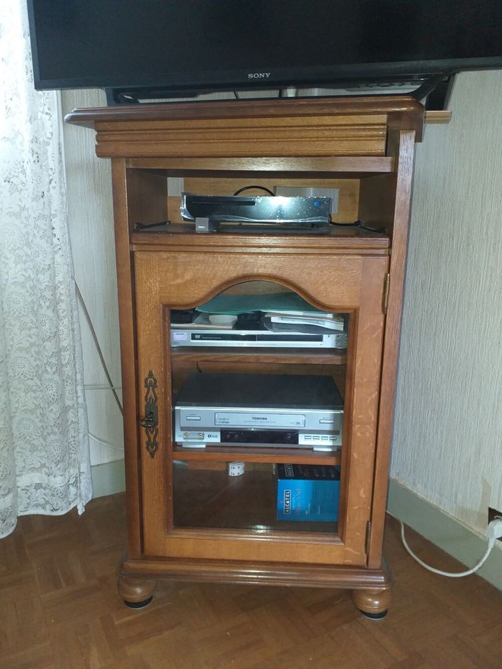Meuble t&eacute;l&eacute;vision avec plateau orientable + vitrine Meubles