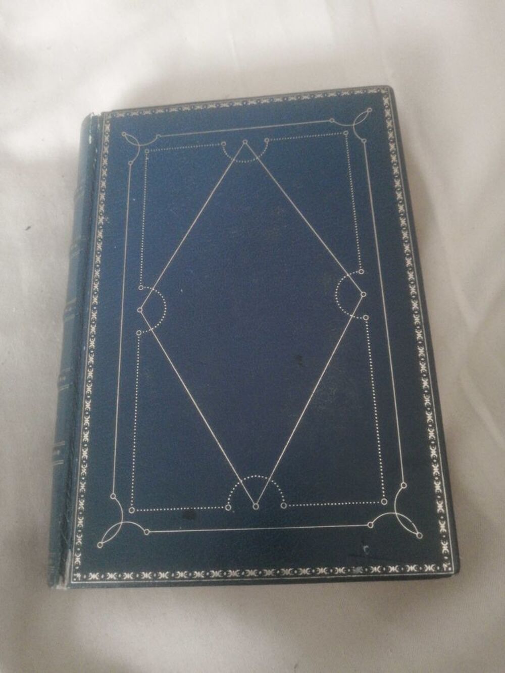 livre ancien prenez garde au biches Vicki baum Livres et BD