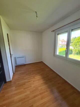  Maison à louer 5 pièces 87 m²