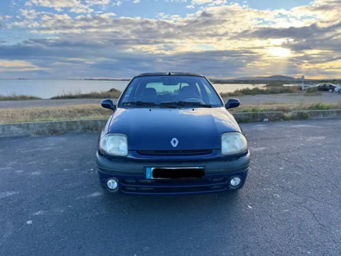 Renault clio 1.4i Fidji