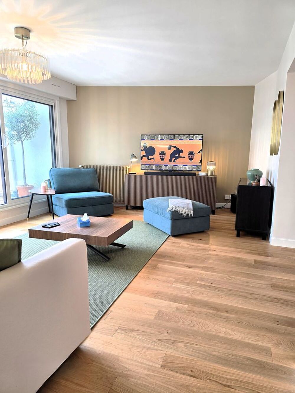 Location Appartement Magnifique 2P. entièrement meublé et refait à neuf: Paris 15