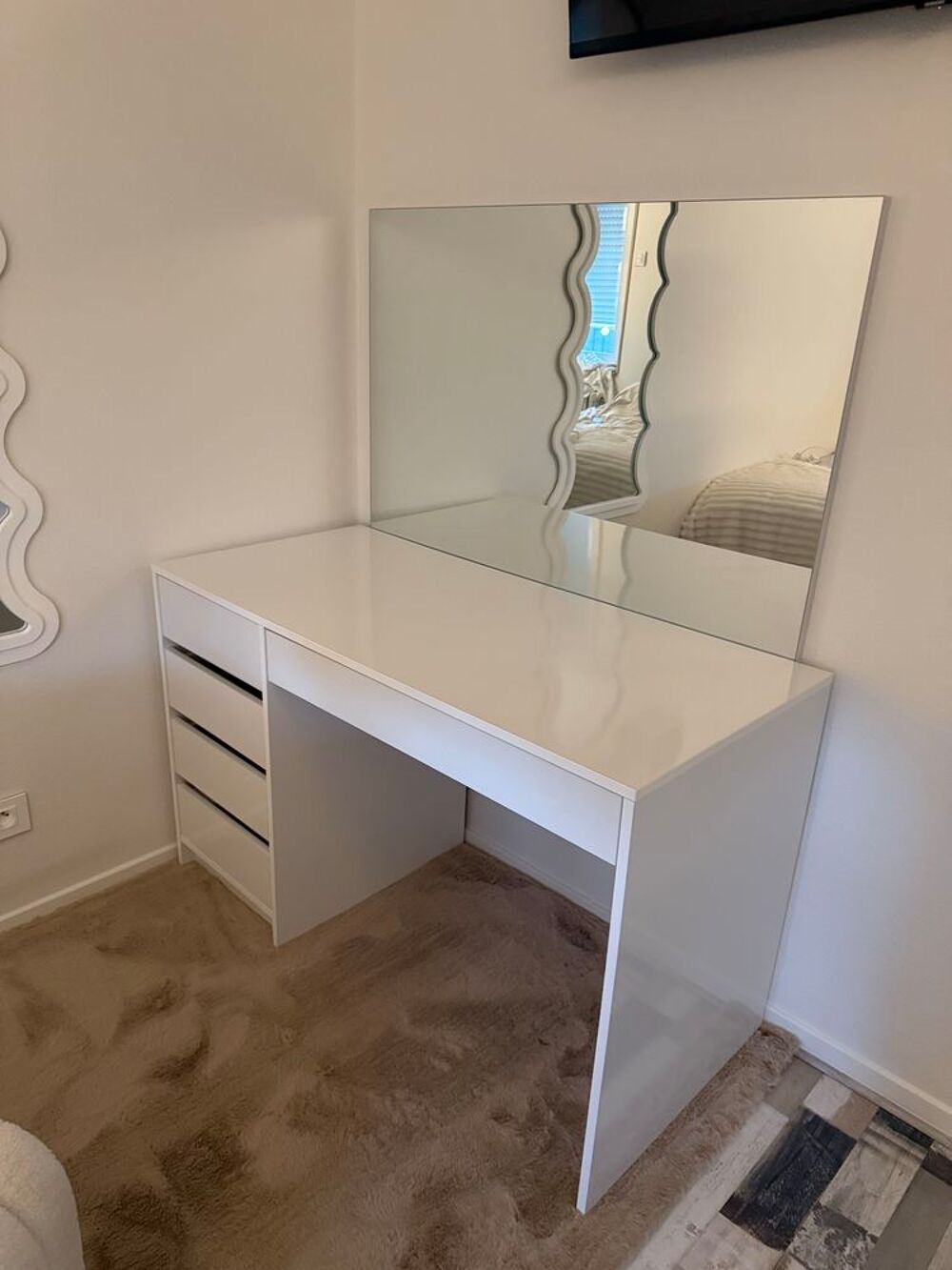 Coiffeuse avec miroir Meubles
