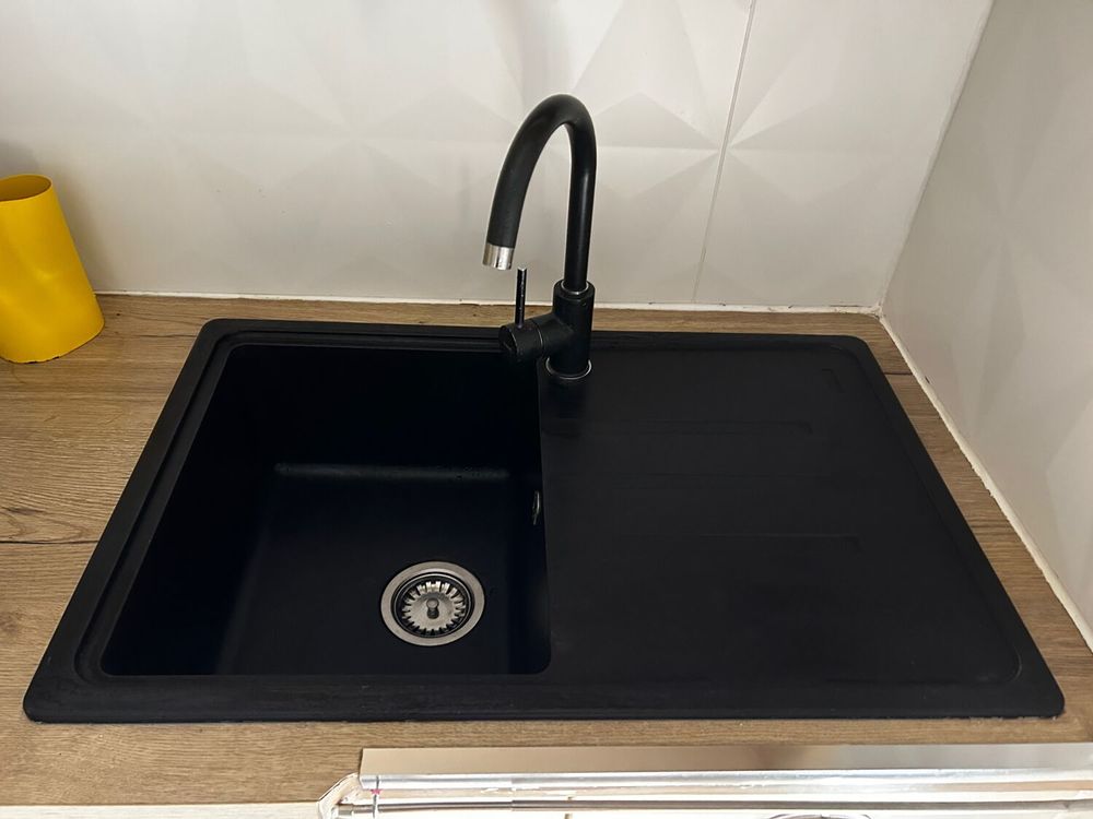 EVIER FRANKE NOIR + ROBINET Meubles