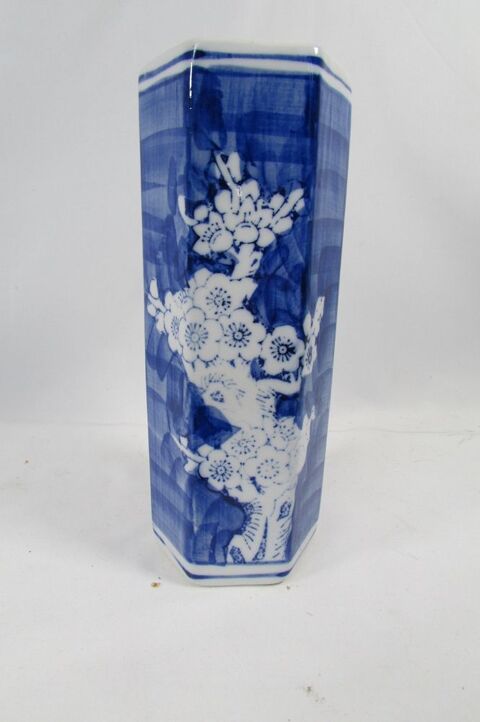 Vase à pinceaux en porcelaine blanche et bleue 30 Castres (81)