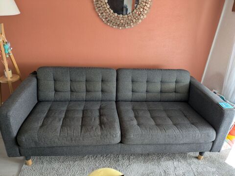 Canap� 3 places IKEA 50 Toulon (83)