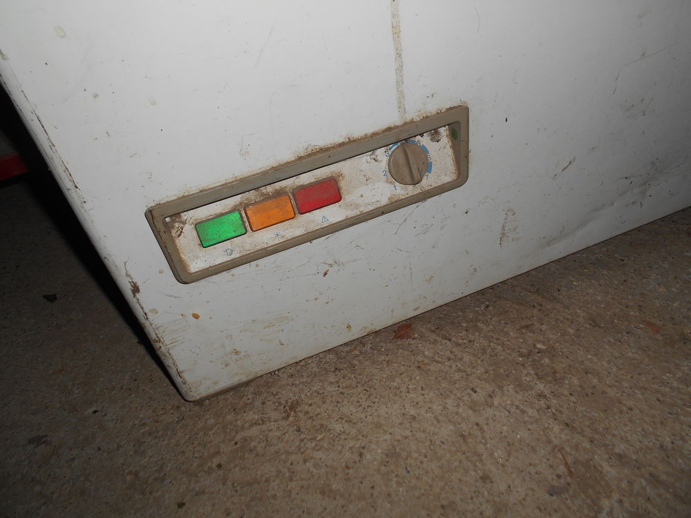 cong&eacute;lateur (gros bahut) Electroménager