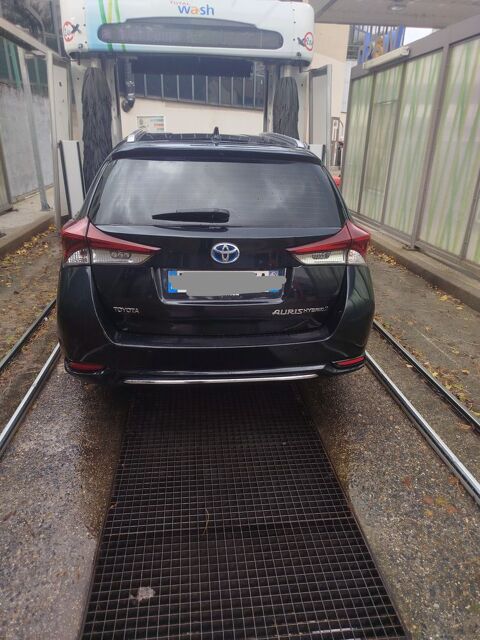 Toyota auris Hybride 136h Dynamic Business