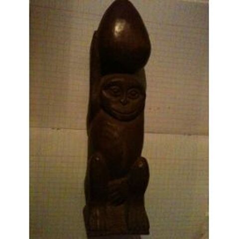 Statuette bois RCA art africain singe noix guerrier femme 40 Bosc-le-Hard (76)