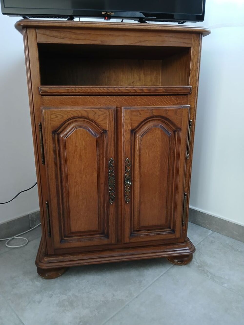 Meuble TV, Meubles