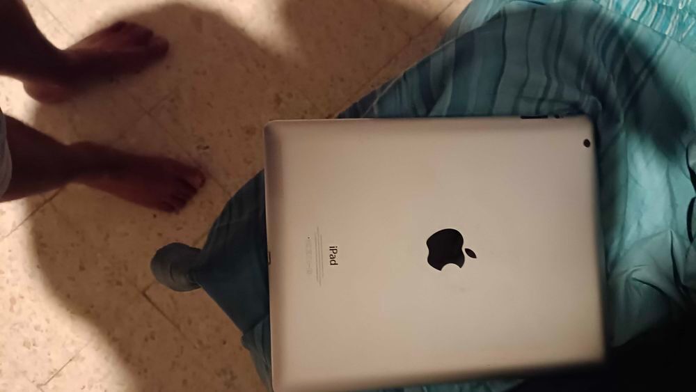 iPad 4 th 16gb Téléphones et tablettes