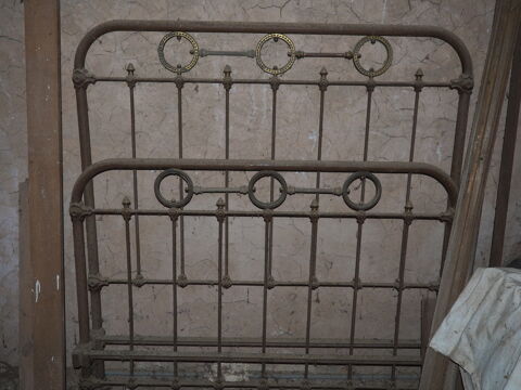 lit m�tallique 1930 20 Saint-Chinian (34)
