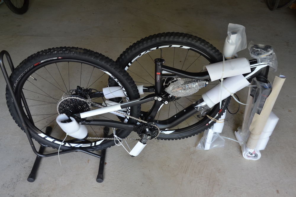 VTT Specialized Stumpjumper FSR Elite 650B - NEUF Vélos
