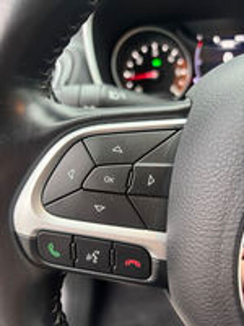 Compass 1.6 I MultiJet II 120 ch BVM6 Brooklyn Edition 2020 occasion 33310 Lormont