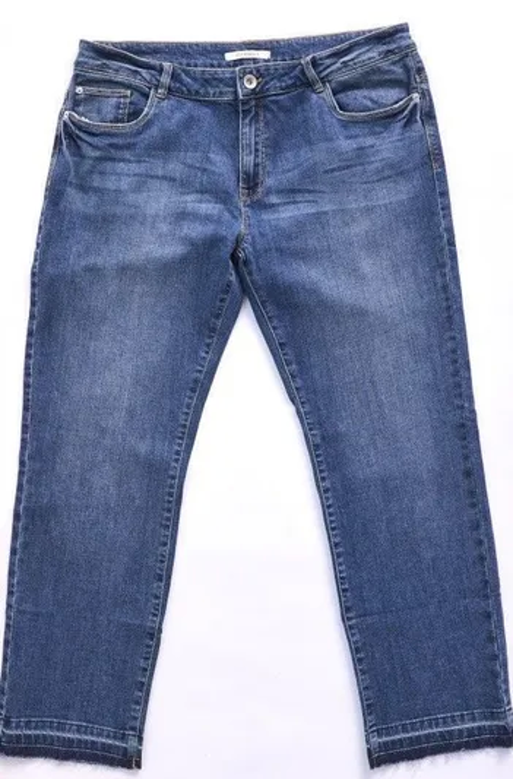 Beau pantacourt jean cama&iuml;eu T 42 - pas port&eacute; Vêtements
