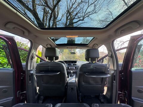 Renault grand scenic iii Grand Sc&eacute;nic TCe 130 Energy Bose 