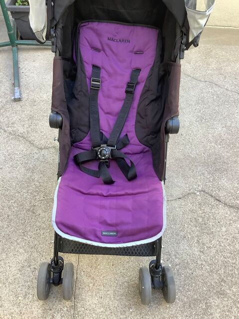 Poussette maclaren avec protection pluie et chanceli�re 40 Suresnes (92)